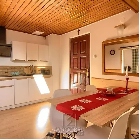 Проживание в семье Sowa Косцелиско